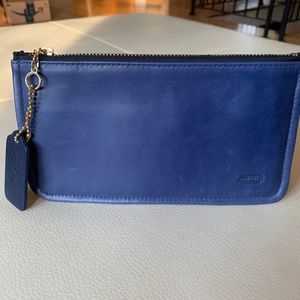 Blue Coach Skinny Case 7170 EUC Vintage